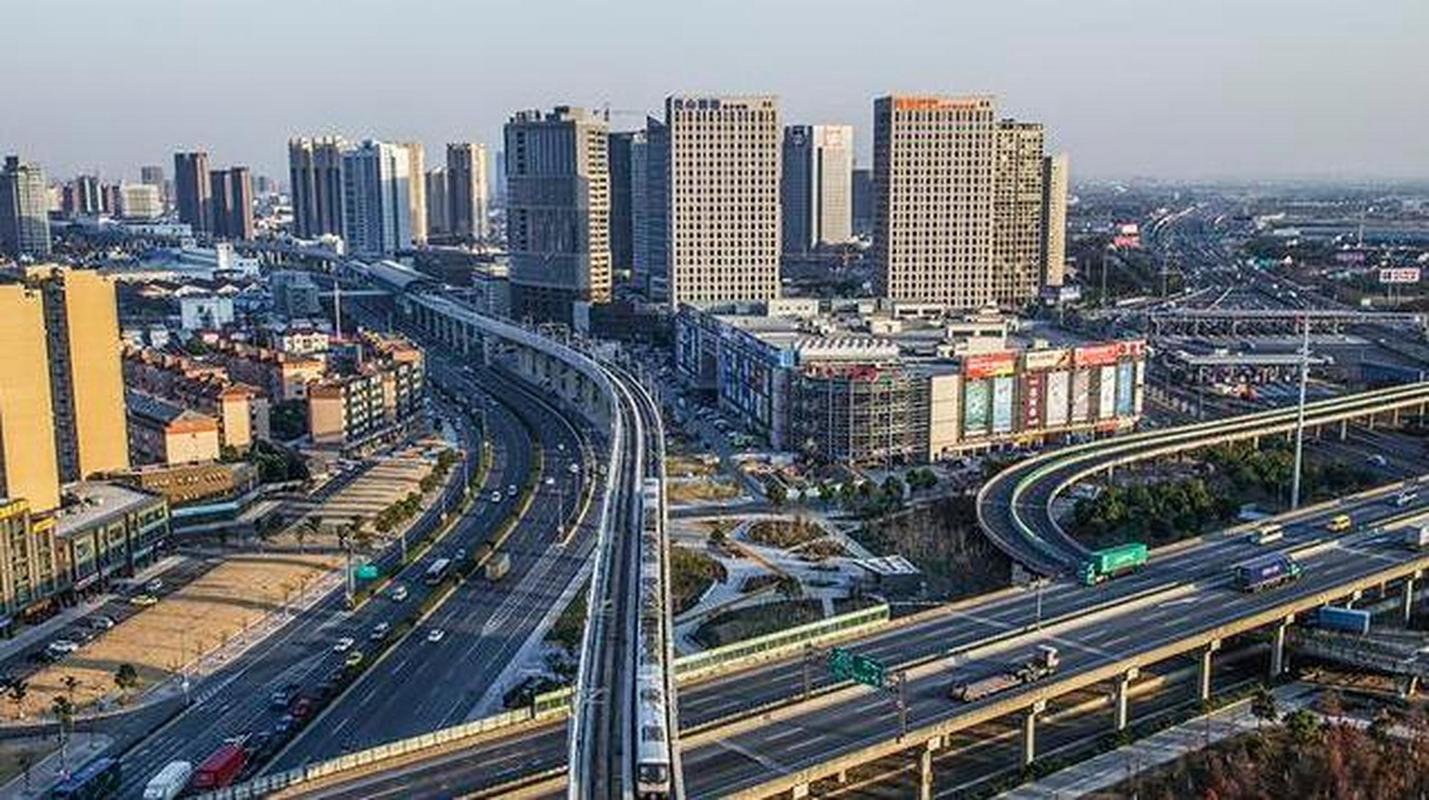 2025澳门今晚开奖结果和我国6个GDP千亿镇与中国gdp千亿镇
