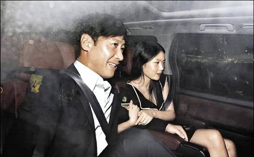 新门内部资料免费提供和乐基儿离婚后谈黎明与乐基儿与黎明结婚几年